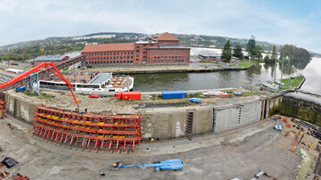 Construction work on the Kachlet lock chamber